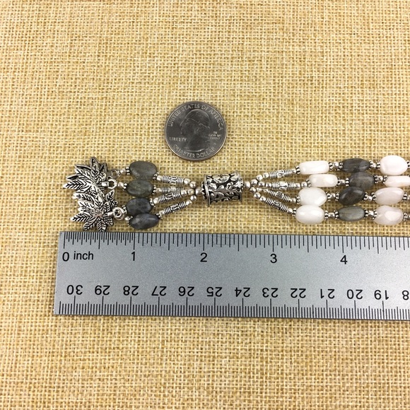 Labradorite & Quartz Cannabis Hemp Leaf Necklace - Picture 10 of 12